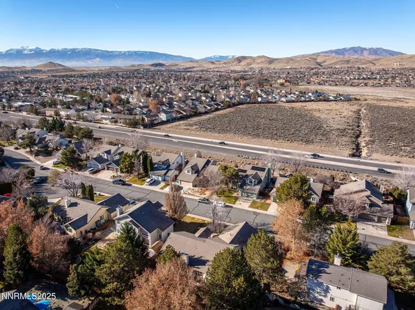 5466 Santa Rosa Ave, Sparks, NV 89436