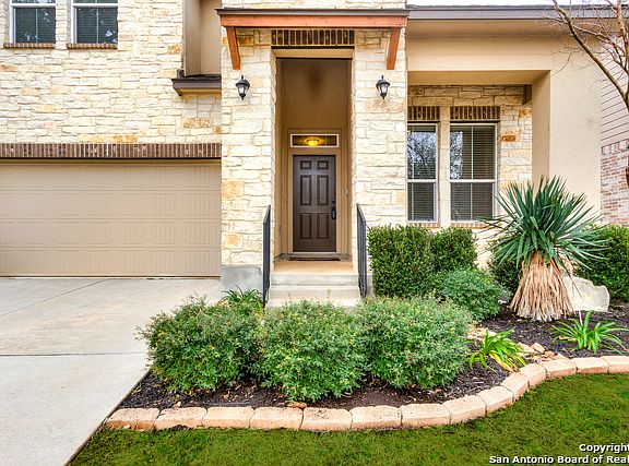 2nd image of 5906 Akin Pl