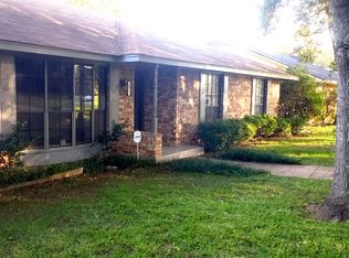 1822 S Hillcroft Dr, Duncanville, TX 75137