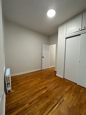 Rented by Peter R. Hungerford, LREB | media 27