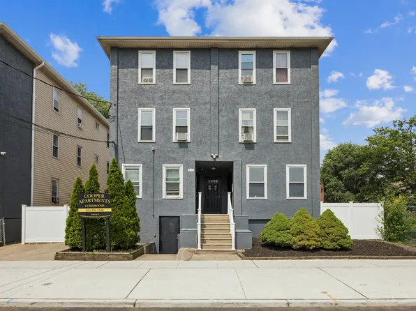 141 Cooper Ave APT 3N, Woodlynne, NJ 08107