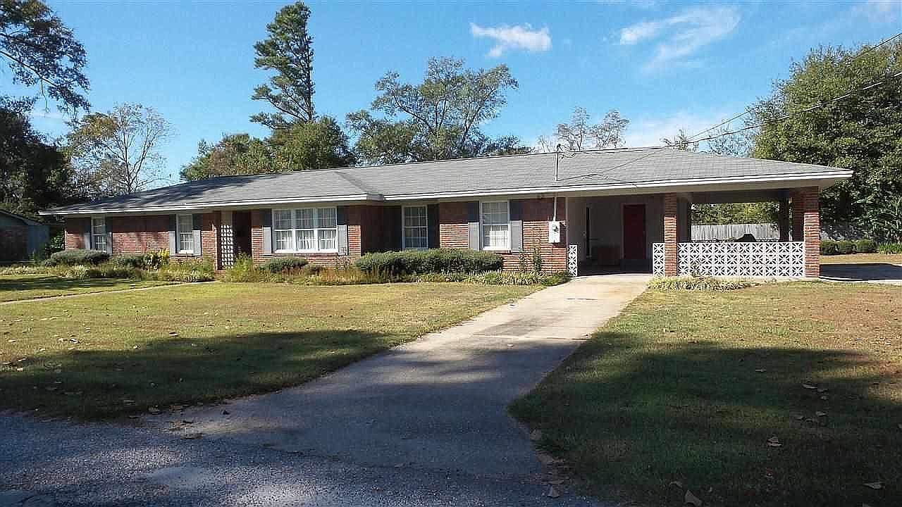 2 Rollins Pl, Atmore, AL 36502 Zillow