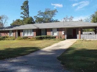 2 Rollins Pl, Atmore, AL 36502