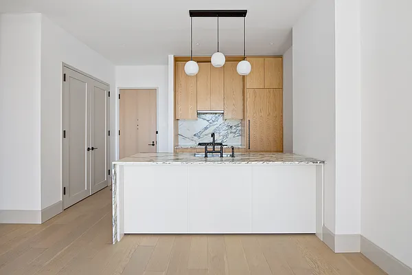 Rented by Compass | media 12