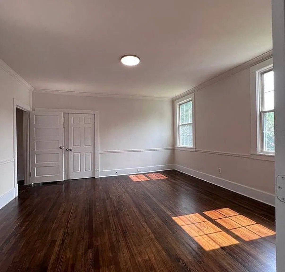 2 bed, 1008 sqft, $1,615 — Photo 1