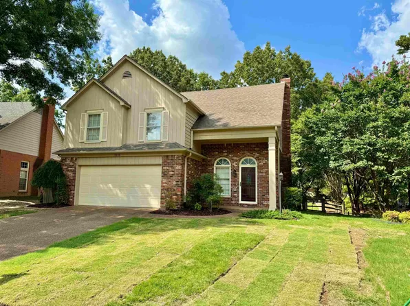 8808 Cedar Mills Cir, Cordova, TN 38016