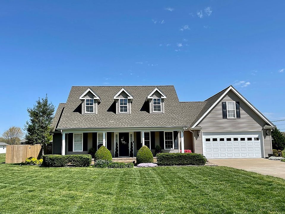 1st image of 148 Edinborough Dr W