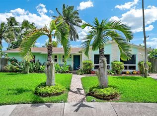 19720 SW 99th Ct, Cutler Bay, FL 33157
