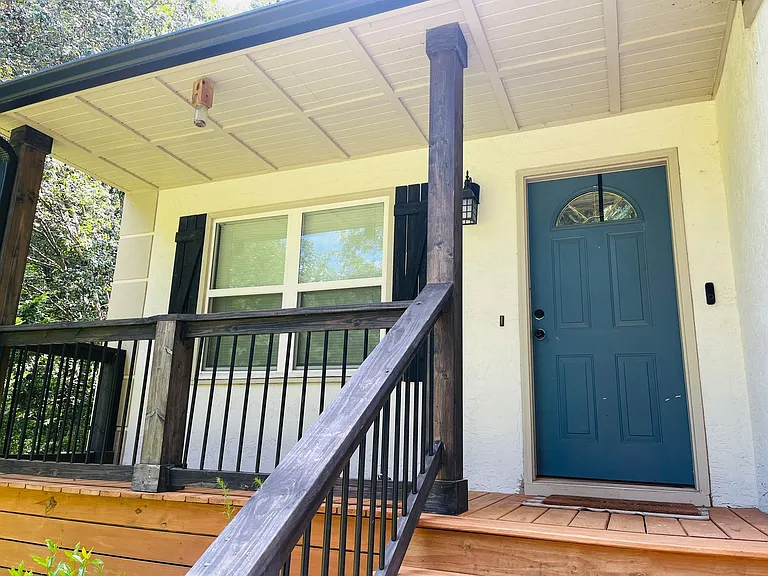 28 Bowers Dr — Photo 3