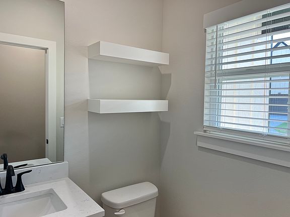 5th image of 1715 Cuppett Cir