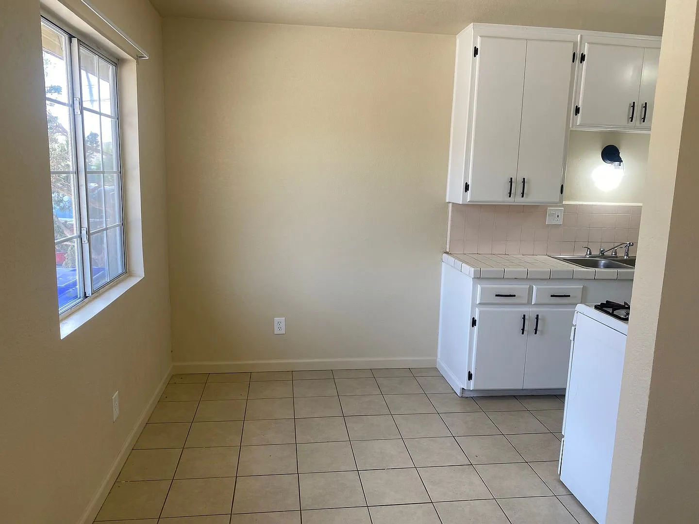Victorville 1 bedroom 1 bathroom — Photo 3