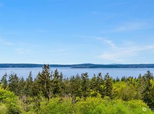 145 Arborcrest Pl, Camano island, WA 98282
