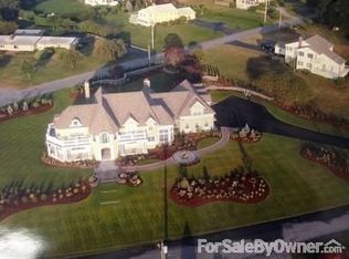 99 N Cliff Dr, Narragansett, RI 02882