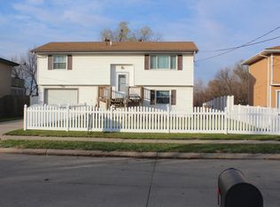 3302 37th Ave, Council Bluffs, IA 51501