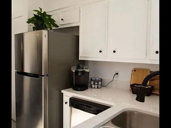 4th image of 3507 26th St