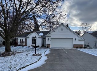4306 Woodridge Dr, Sandusky, OH