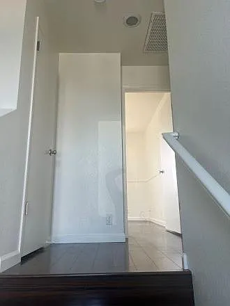 1915 La Jolla Ct — Photo 13