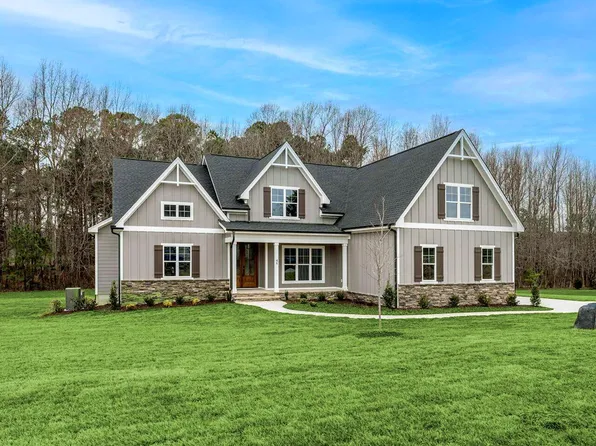 45 Old Garden Ln, Youngsville, NC 27596