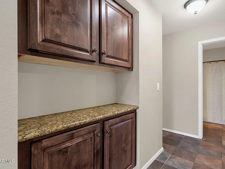 16847 S 29th Way — Photo 26