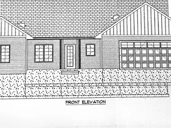 905 E 21st St, Sterling, IL 61081