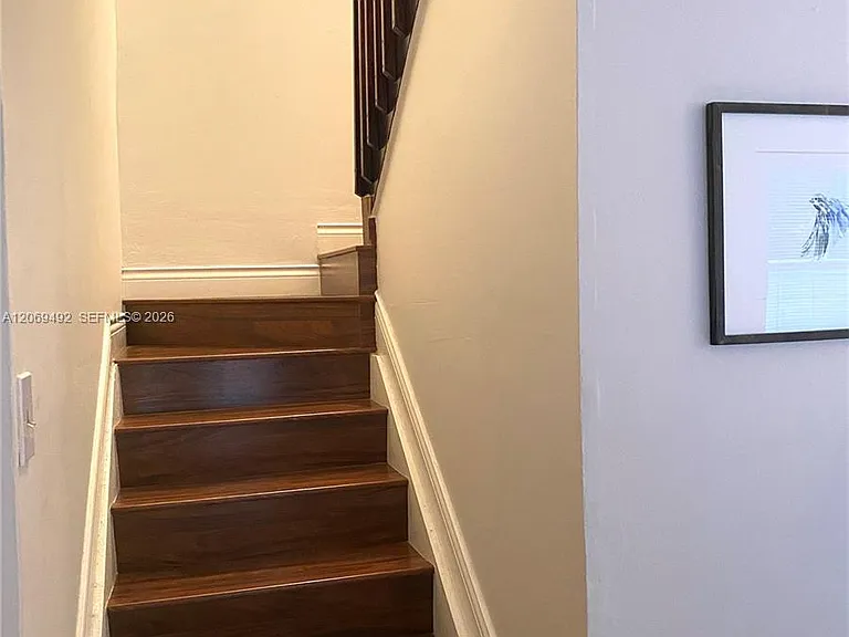 4530 SW 68th Court Cir #6-32 — Photo 5