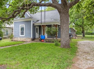 646 N Race St, Stephenville, TX 76401