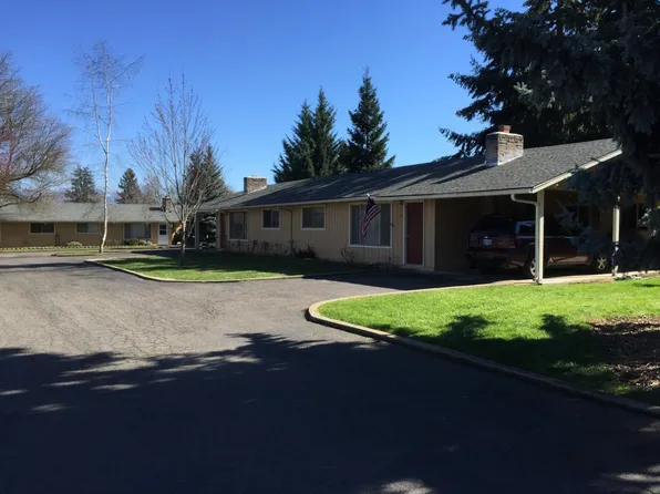 3-2385 Happy Valley Dr #3, Medford, OR 97501