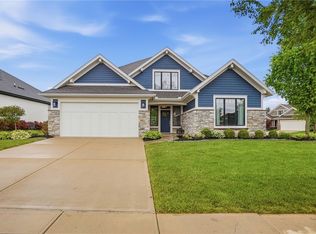 1374 Highland Ln S, Xenia, OH 45385