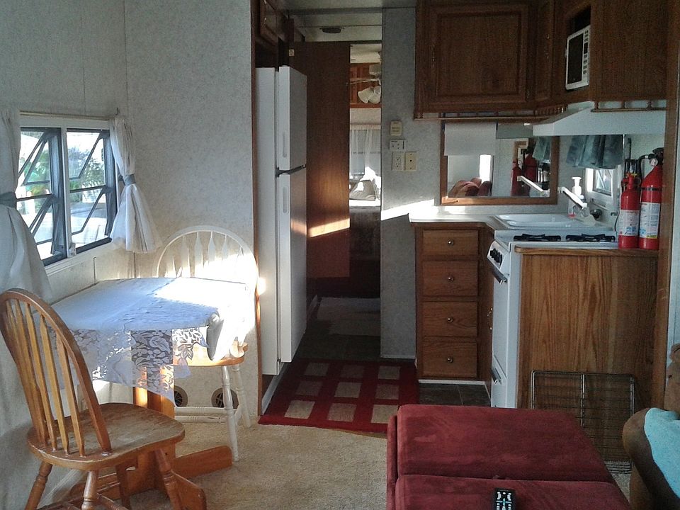 1st image of 6181 Parkway E