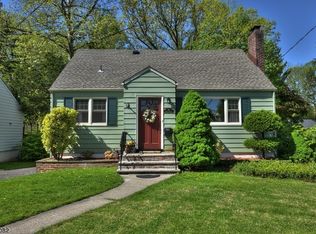 39 Brook St, Springfield, NJ 07081