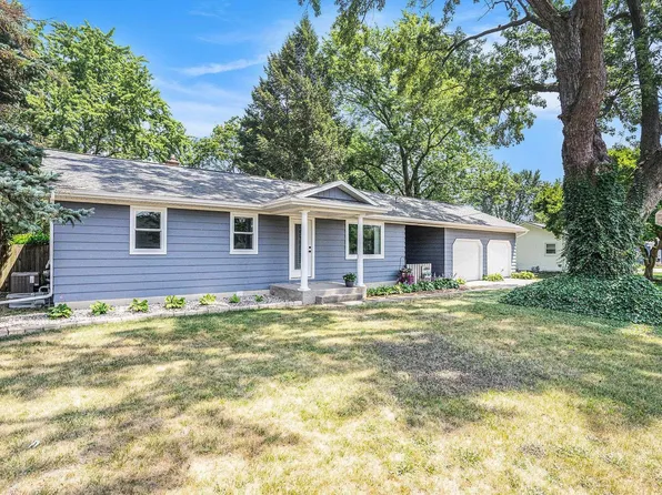 6880 Kay Boer Dr, Jenison, MI 49428