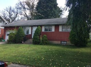 1655 Burkhardt St, Hellertown, PA 18055