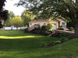 1606 Elmer St, Holland, MI 49423