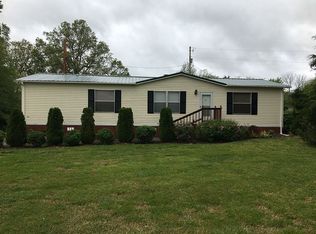 6273 Greenbrier Cemetery Rd, Greenbrier, TN 37073