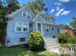 450 Outlook Ave, Colonia, NJ