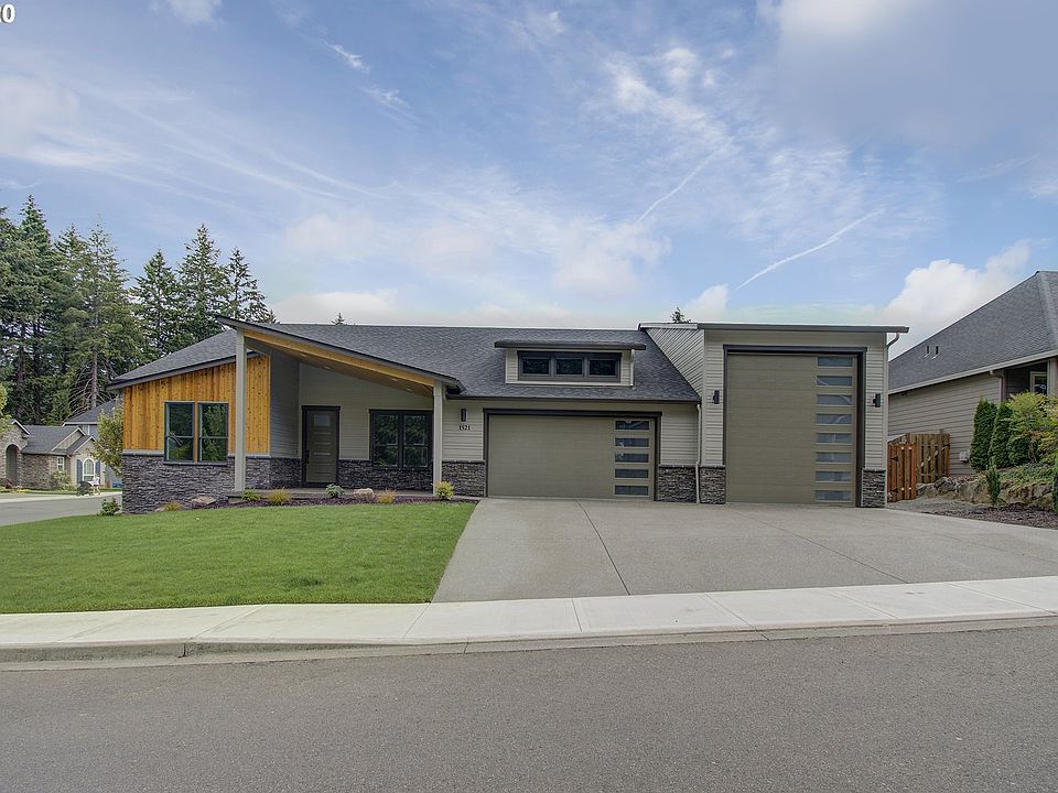 1st image of 1521 W Alder Pl
