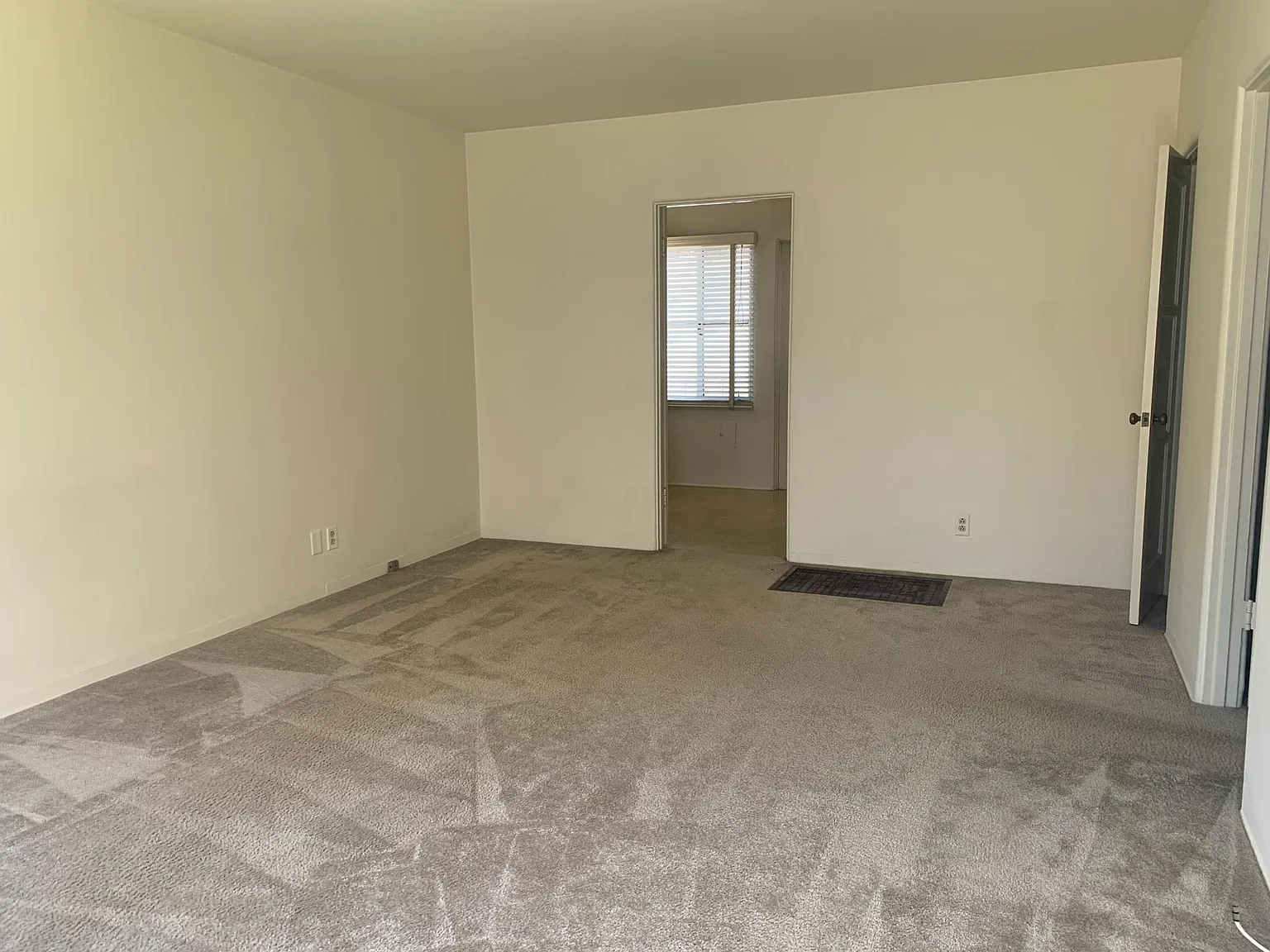 1 bed, 520 sqft, $1,650 — Photo 4