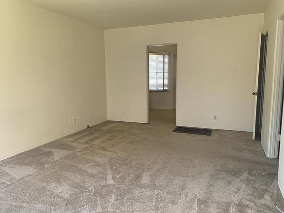 Living Room dining area