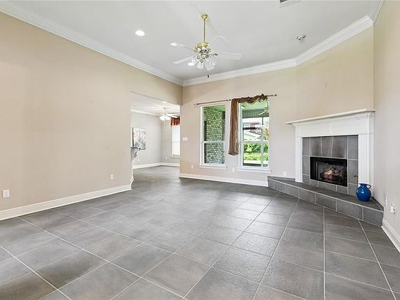 5th image of 9000 Chretien Point Pl