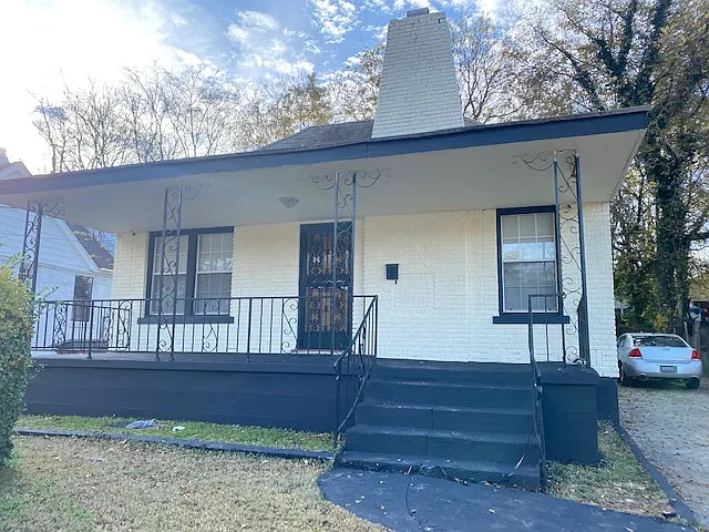 2411 Forrest Ave #2