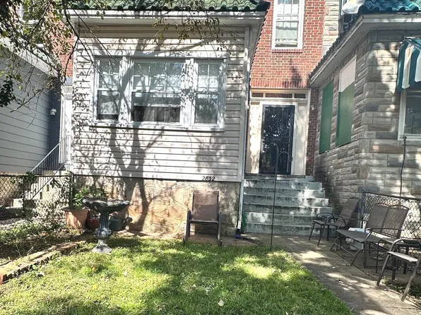 2832 Oakley Ave, Baltimore, MD 21215