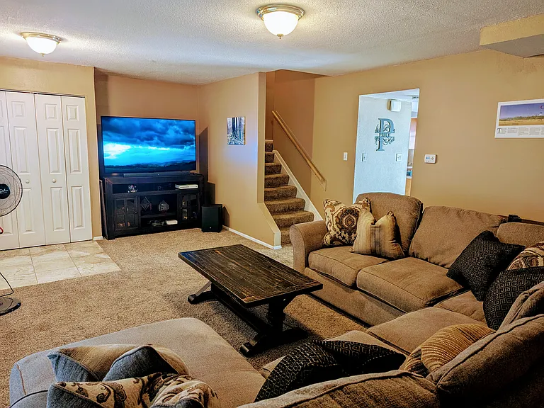 9058 E Mansfield Ave — Photo 11