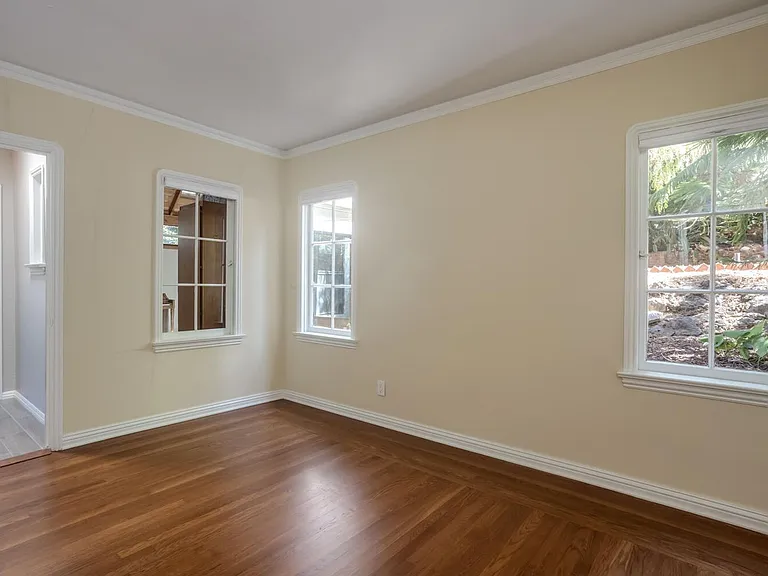 15766 Highland Dr — Photo 17