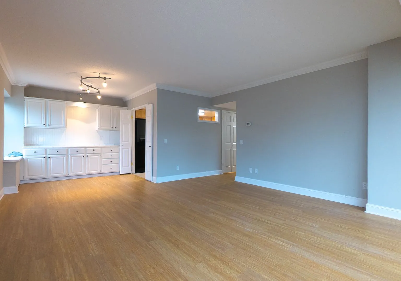 3 Bed | 2 Bath | Downtown Condo | Garage Parking Included — Photo 1