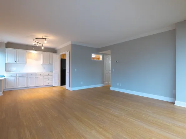 207 5th Ave SW APT 205, Rochester, MN 55902