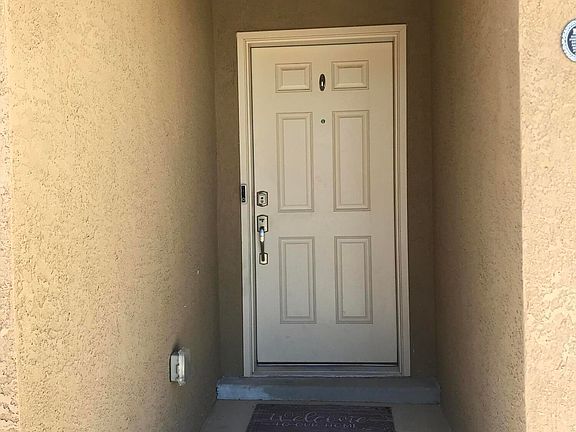 5th image of 5805 Colfax Pl NE