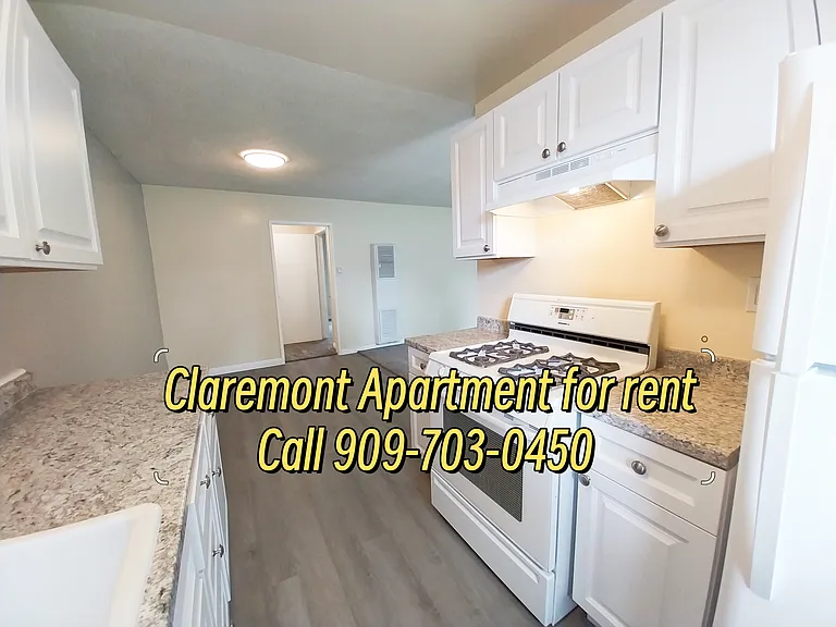 856 W Bonita Ave — Photo 21