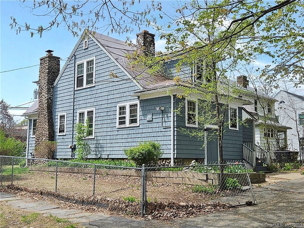 238 Olive St, Meriden, CT 06450 Zillow