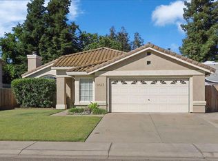 1027 Zumstein Dr, Ripon, CA 95366