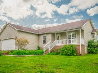 1326 Mount Carmel Church Rd, Sparta, TN 38583